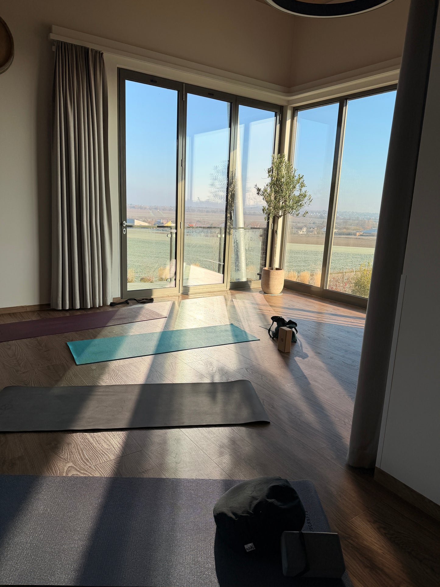 Yoga & Wine Retreat im Weinzuhause 27.11.26 - 29.11.26
